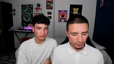 Snapshot of sweet_boys_xx chatting on 4, 10, 2025 CristianBrayan PVT OPEN online show from 4, 10, 2025