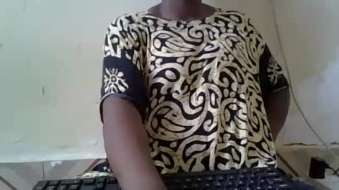 sweet_calico online show from 6, 3, 2025
