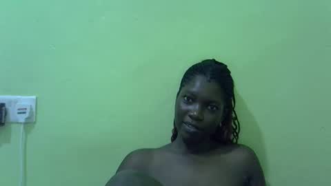 sweet_cherie1 online show from 13, 4, 2026