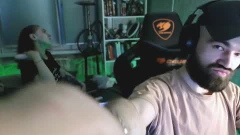 sweet_couplees online show from 20, 4, 2026