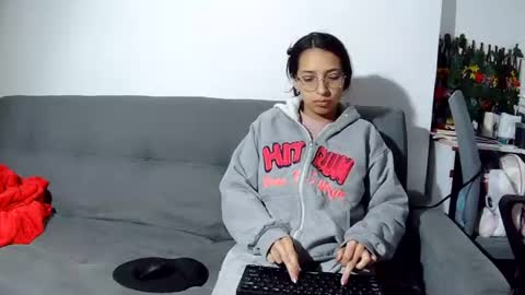 Sweet cum online show from 27, 7, 2026
