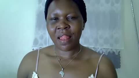 Snapshot of sweet_dori33 chatting on 4, 5, 2026 sweet_dori33 online show from 4, 5, 2026