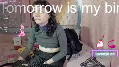  emmili  online show from 23, 7, 2026