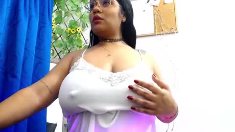 Genesis golden rain for you online show from 29, 9, 2025