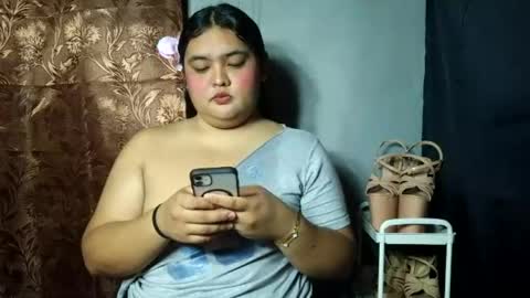sweet_frex123 online show from 28, 7, 2026