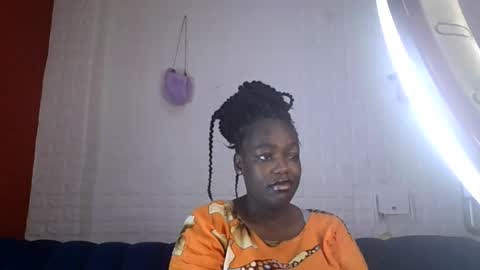 sweet_hennessey online show from 11, 5, 2026