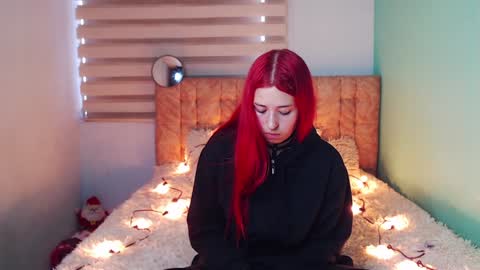 Snapshot of sweet_karma_ chatting on 30, 1, 2025 Help me to reach 100 thumps up online show from 30, 1, 2025