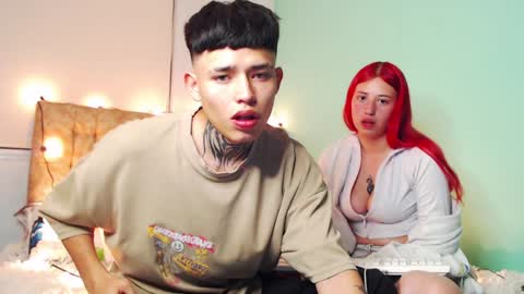 Snapshot of sweet_karma_ chatting on 5, 2, 2025 Help me to reach 100 thumps up online show from 5, 2, 2025