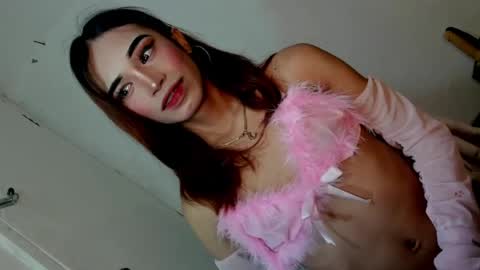 sweet_kyliexx online show from 26, 7, 2026