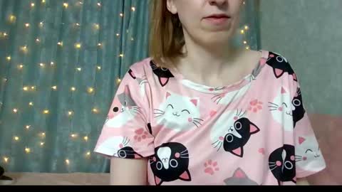 Snapshot of sweet_lilbunny chatting on 8, 1, 2026 sweet_lilbunny online show from 8, 1, 2026