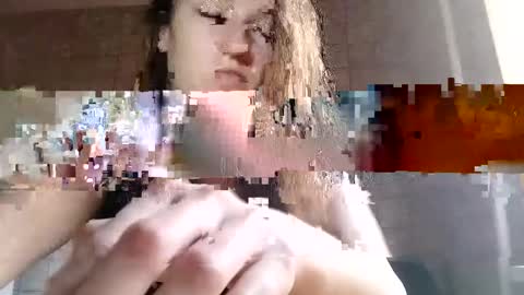 Anna online show from 1, 3, 2025