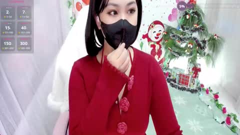 Snapshot of sweet_lily0 chatting on 3, 12, 2025 Lily online show from 3, 12, 2025