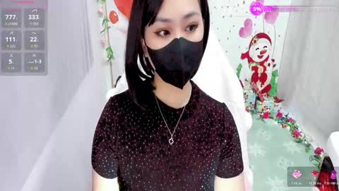 Snapshot of sweet_lily0 chatting on 18, 12, 2025 Lily online show from 18, 12, 2025