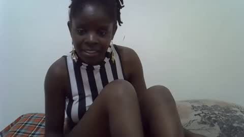 Snapshot of sweet_lma chatting on 6, 3, 2026 sweet_lma online show from 6, 3, 2026