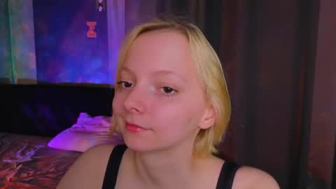Snapshot of sweet_lynx chatting on 18, 5, 2026 Lana online show from 18, 5, 2026
