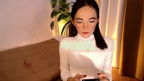 Snapshot of sweet_marry143 chatting on 18, 5, 2026 marry online show from 18, 5, 2026