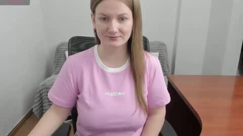 Snapshot of sweet_melody_of_ur_heart chatting on 20, 2, 2026 Mila online show from 20, 2, 2026