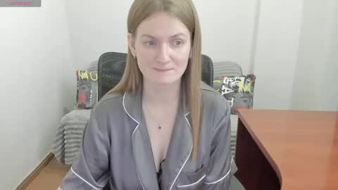 Snapshot of sweet_melody_of_ur_heart chatting on 13, 5, 2026 Mila online show from 13, 5, 2026