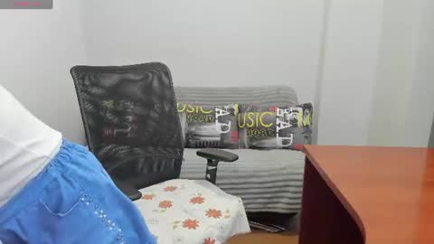 Mila online show from 8, 8, 2026