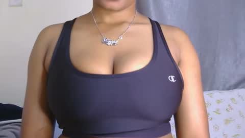 Queen debby online show from 6, 3, 2026