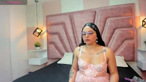 sweet_moon3 online show from 24, 4, 2026