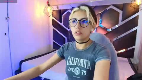  Daniela  online show from 26, 4, 2026