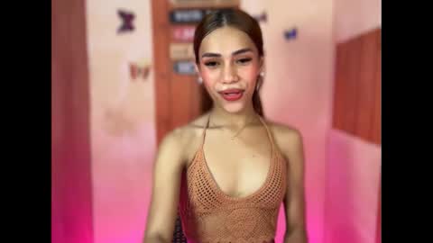 sweet_nikki03 online show from 20, 9, 2025