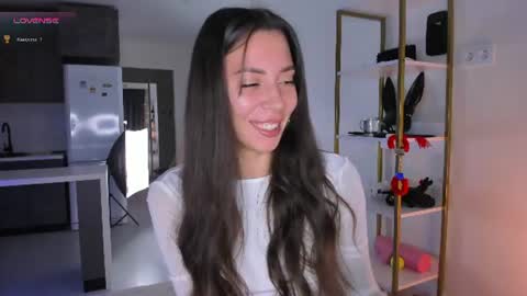 Snapshot of sweet_princess_ashley chatting on 24, 6, 2026 Ashley online show from 24, 6, 2026