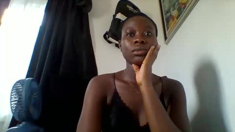 Snapshot of sweet_rayaxx chatting on 10, 4, 2026 raya online show from 10, 4, 2026