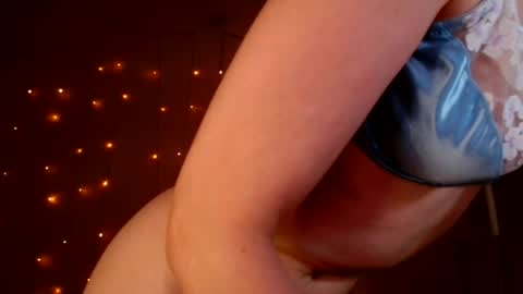 Sweet Rosely online show from 15, 6, 2026