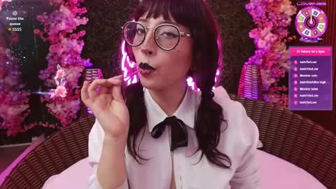 Snapshot of sweet_roxanee chatting on 9, 1, 2026 Roxanee online show from 9, 1, 2026