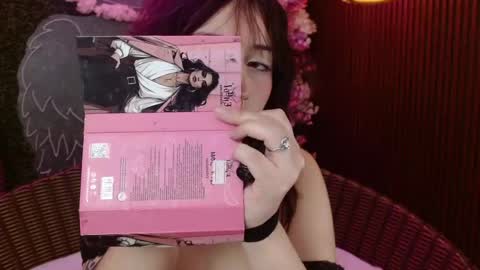 Roxanee online show from 29, 4, 2026