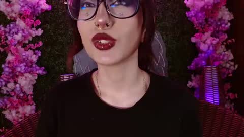 Roxanee online show from 23, 6, 2026