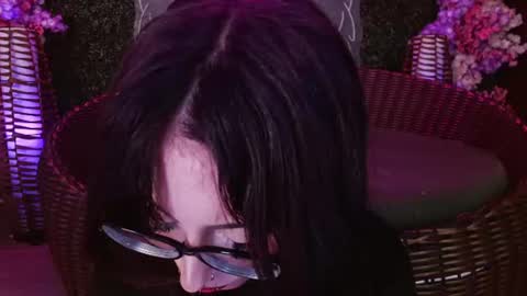 Roxanee online show from 3, 7, 2026