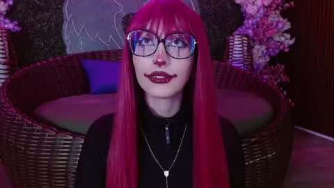 Roxanee online show from 4, 7, 2026