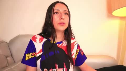 Sammy Lauren online show from 2, 2, 2026