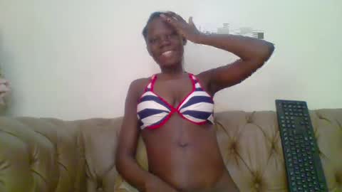 Snapshot of sweet_sharon01 chatting on 14, 7, 2026 Sharon online show from 14, 7, 2026