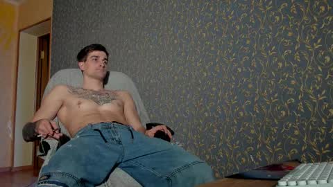 sweet_smith8 online show from 13, 1, 2026