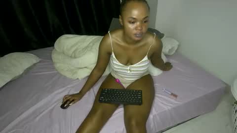 Nina online show from 7, 1, 2026