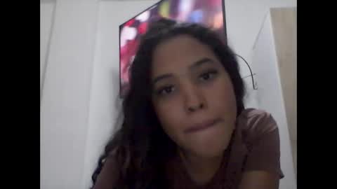 Snapshot of sweet_starxx chatting on 24, 2, 2025 Yeileen online show from 24, 2, 2025