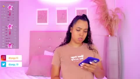 Snapshot of sweet_starxx chatting on 21, 9, 2025 Yeileen online show from 21, 9, 2025