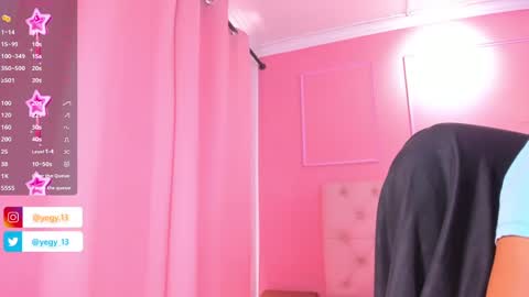 Snapshot of sweet_starxx chatting on 3, 10, 2025 Yeileen online show from 3, 10, 2025