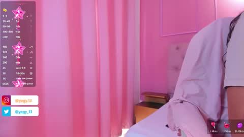 Snapshot of sweet_starxx chatting on 20, 10, 2025 Yeileen online show from 20, 10, 2025