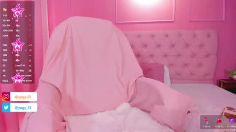 Snapshot of sweet_starxx chatting on 21, 10, 2025 Yeileen online show from 21, 10, 2025