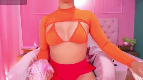 Snapshot of sweet_starxx chatting on 31, 10, 2025 Yeileen online show from 31, 10, 2025