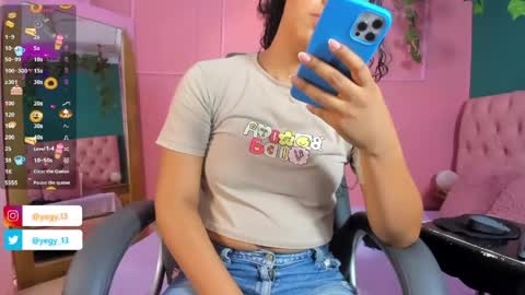 Snapshot of sweet_starxx chatting on 7, 5, 2026 Yeileen online show from 7, 5, 2026