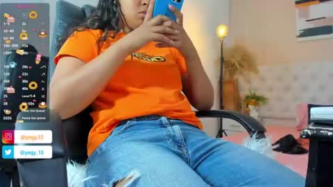 Snapshot of sweet_starxx chatting on 4, 7, 2026 Yeileen online show from 4, 7, 2026