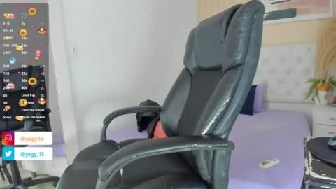 Snapshot of sweet_starxx chatting on 15, 7, 2026 Yeileen online show from 15, 7, 2026