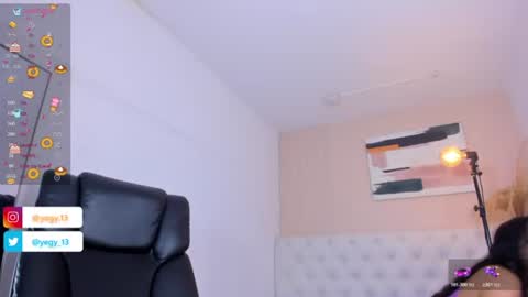 Snapshot of sweet_starxx chatting on 28, 7, 2026 Yeileen online show from 28, 7, 2026