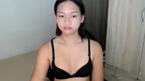 Snapshot of sweet_tenshi chatting on 14, 5, 2026 tenshi online show from 14, 5, 2026